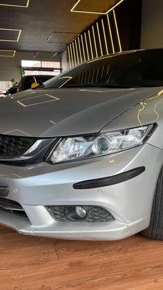 HONDA CIVIC 2.0 LXR 16V FLEX 4P AUTOMÁTICO HONDA CIVIC 2.0 LXR 16V FLEX 4P AUTOMÁTICO